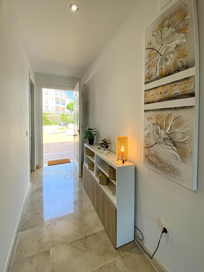 Teach Mhaire Apartamento De Vacaciones Manilva Eksteriør billede